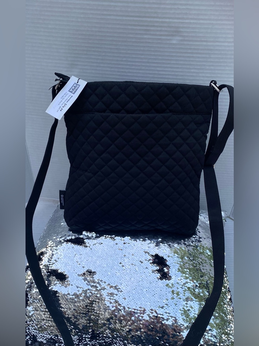 Vera Bradley Black Quilted Crossbody Sling 🖤